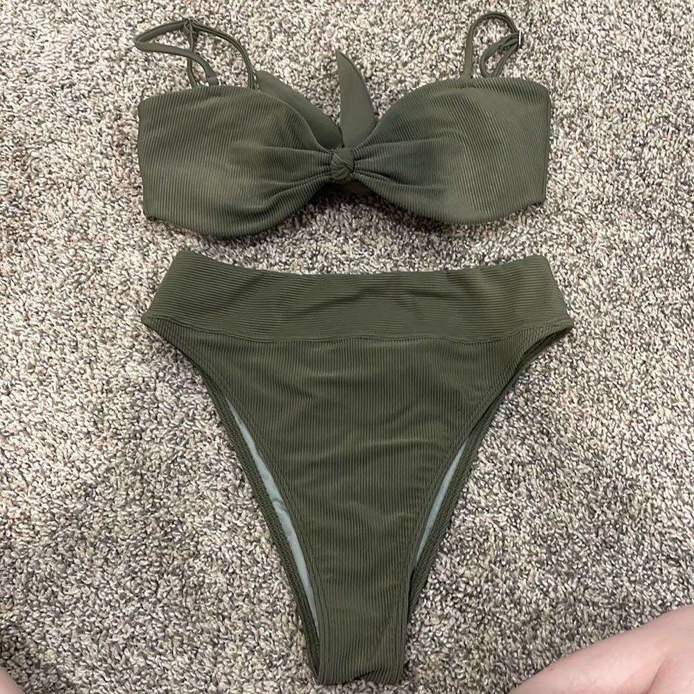 Abercrombie swim suit